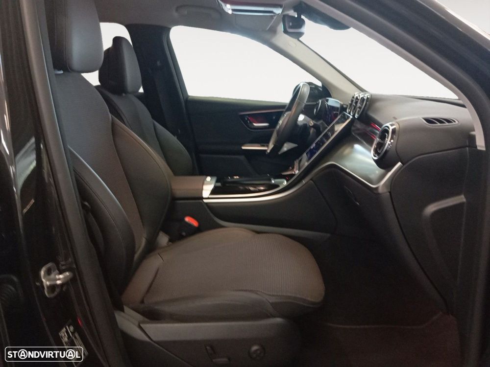 Mercedes-Benz GLC 300 - 15