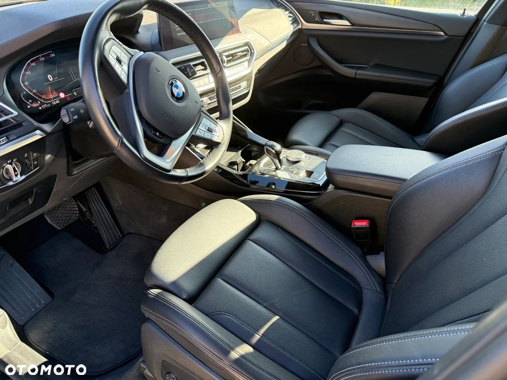 BMW X3 xDrive30i mHEV - 9