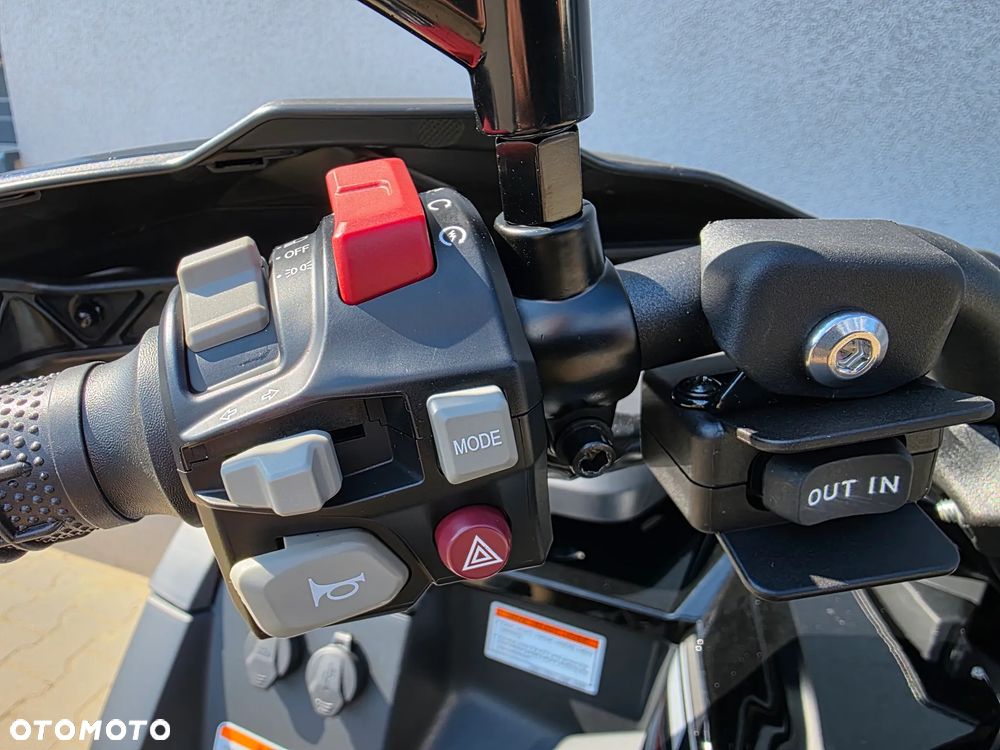 CFMoto CForce - 16