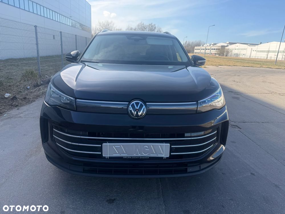 Volkswagen Tiguan 2.0 TDI Elegance DSG - 5