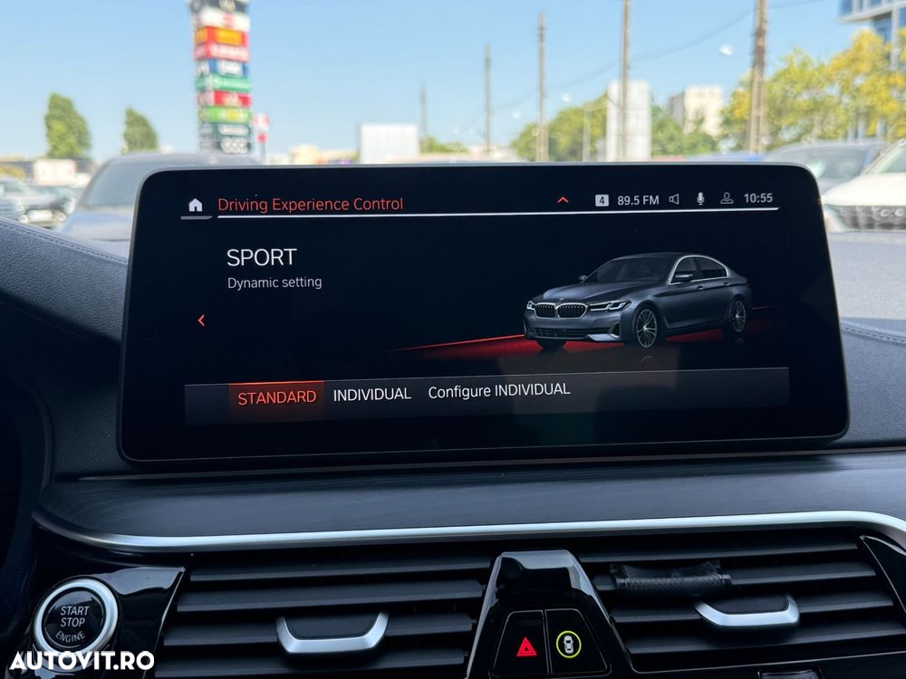 BMW Seria 5 530d xDrive AT MHEV - 30