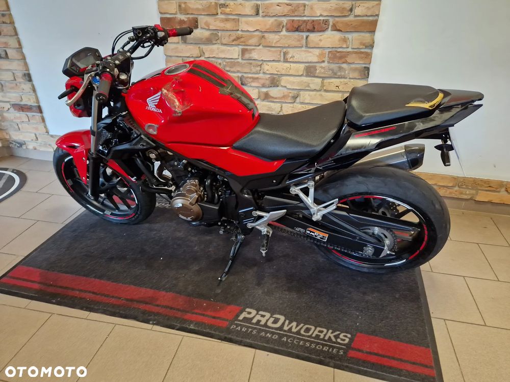 Honda CB - 9