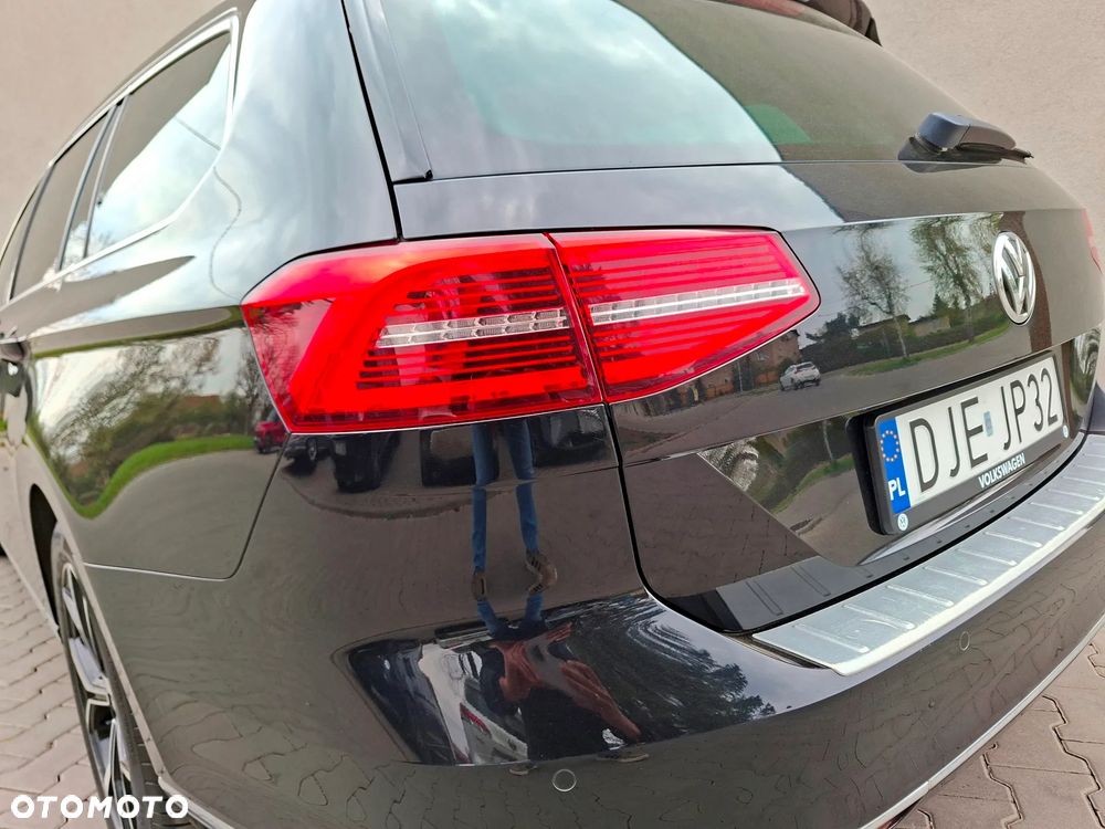 Volkswagen Passat 2.0 TDI (BlueMotion Technology) Highline - 14