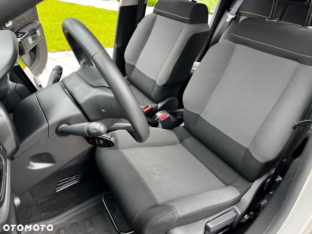 Citroën C3 1.2 PureTech Shine - 17
