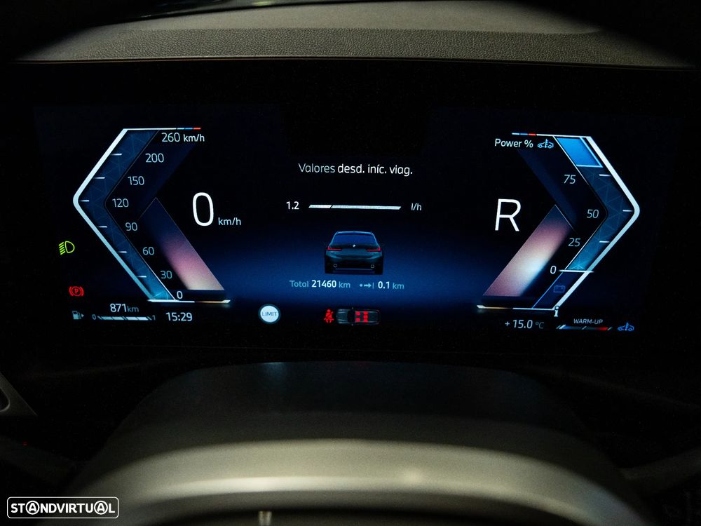 BMW 320 d Touring Pack Desportivo M Auto - 11