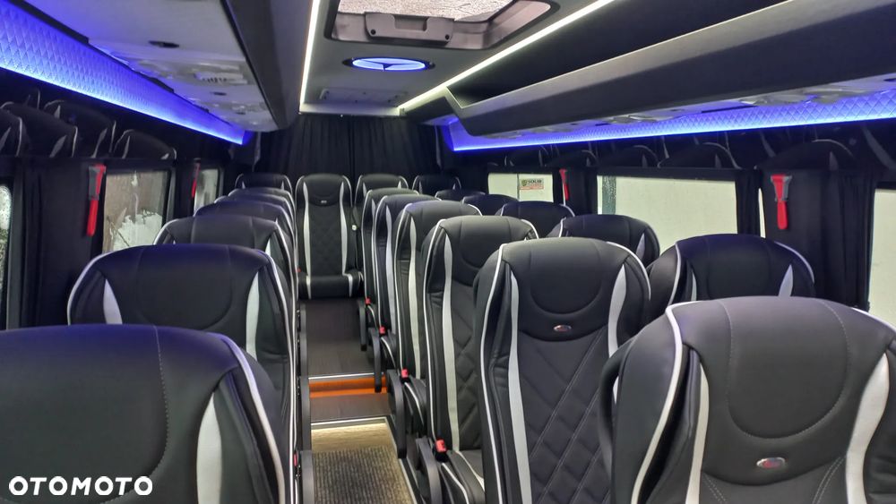 Mercedes-Benz Sprinter Eurobus 519 - 9