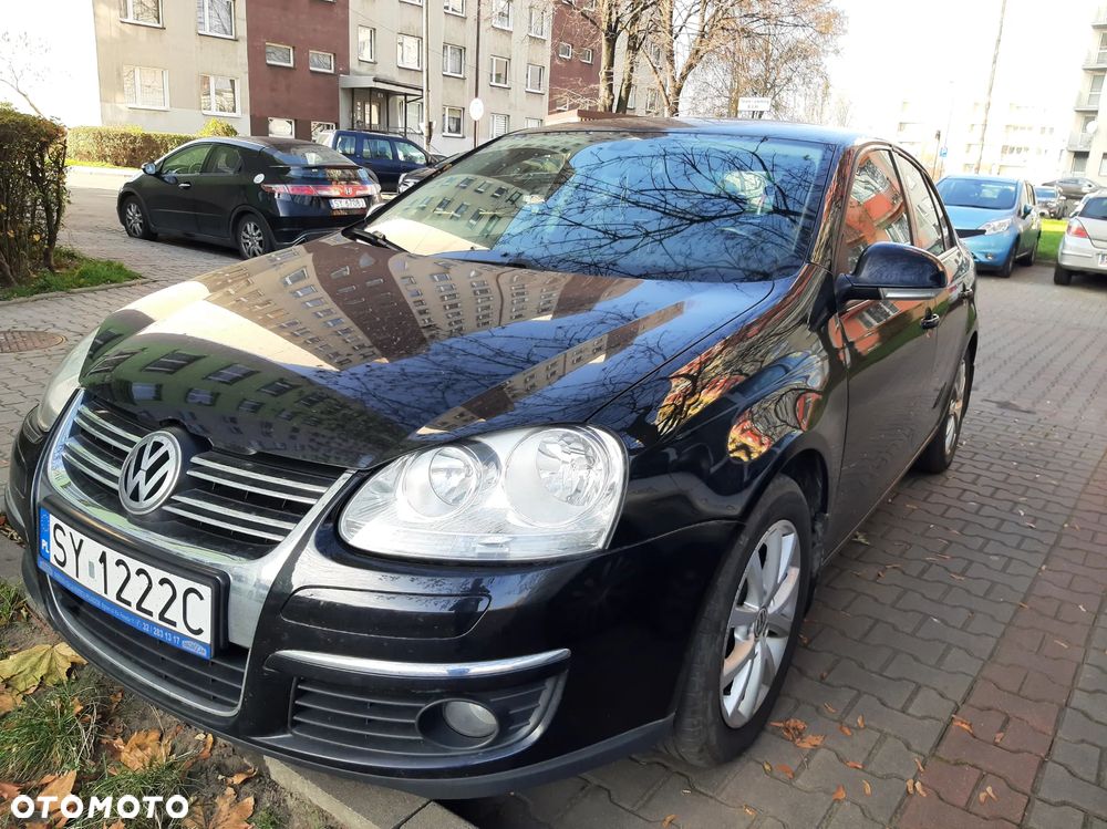 Volkswagen Jetta 1.6 TDI DPF Trendline - 10