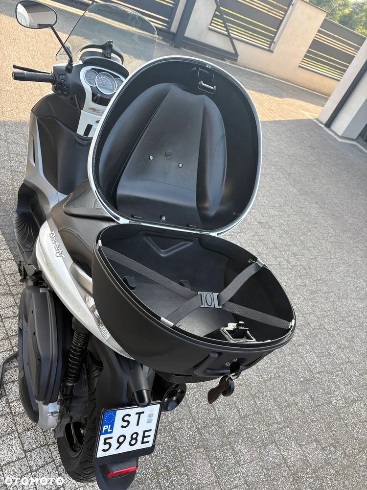 Piaggio Beverly - 14