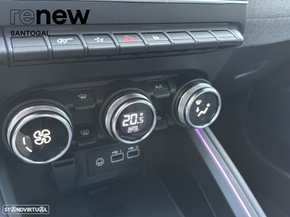 Renault Clio 1.0 TCe Techno - 18