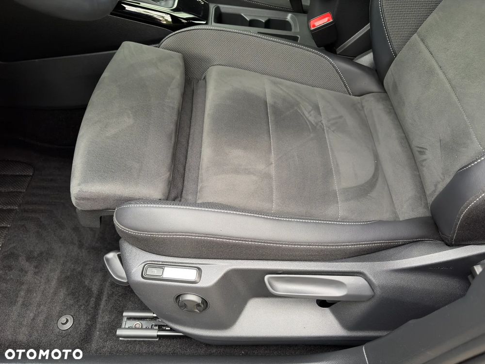 Volkswagen T-Roc 1.5 TSI R-Line Plus DSG - 3