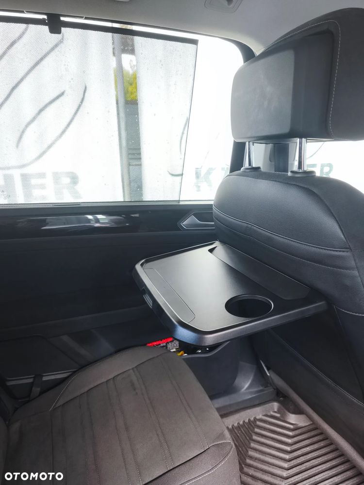 Volkswagen Touran 2.0 TDI SCR Highline - 30