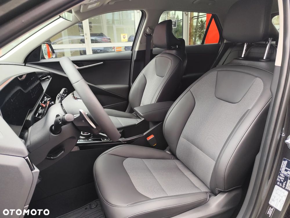 Kia Niro 1.6 GDI Hybrid Business Line - 14
