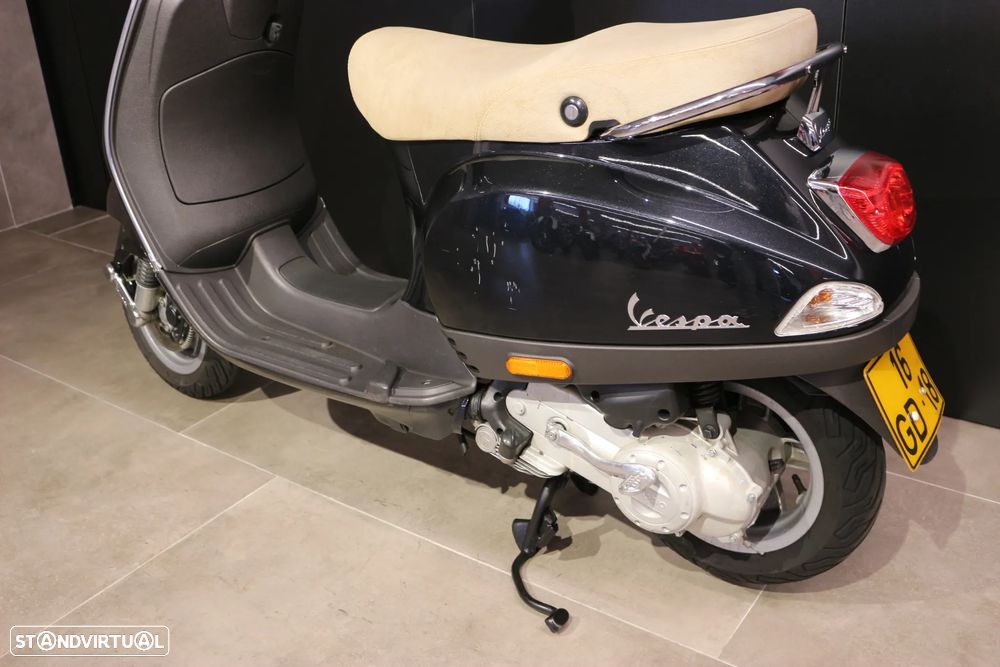 Vespa LX 50 4T - 5