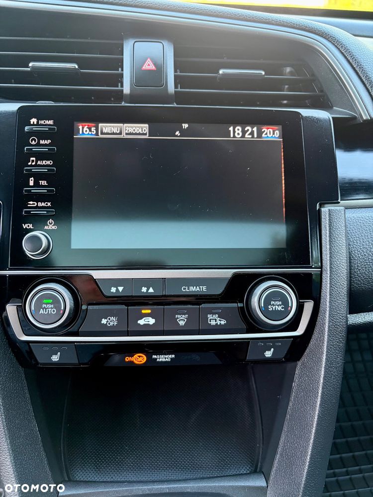 Honda Civic 1.0 i-VTEC Turbo Executive Premium - 24