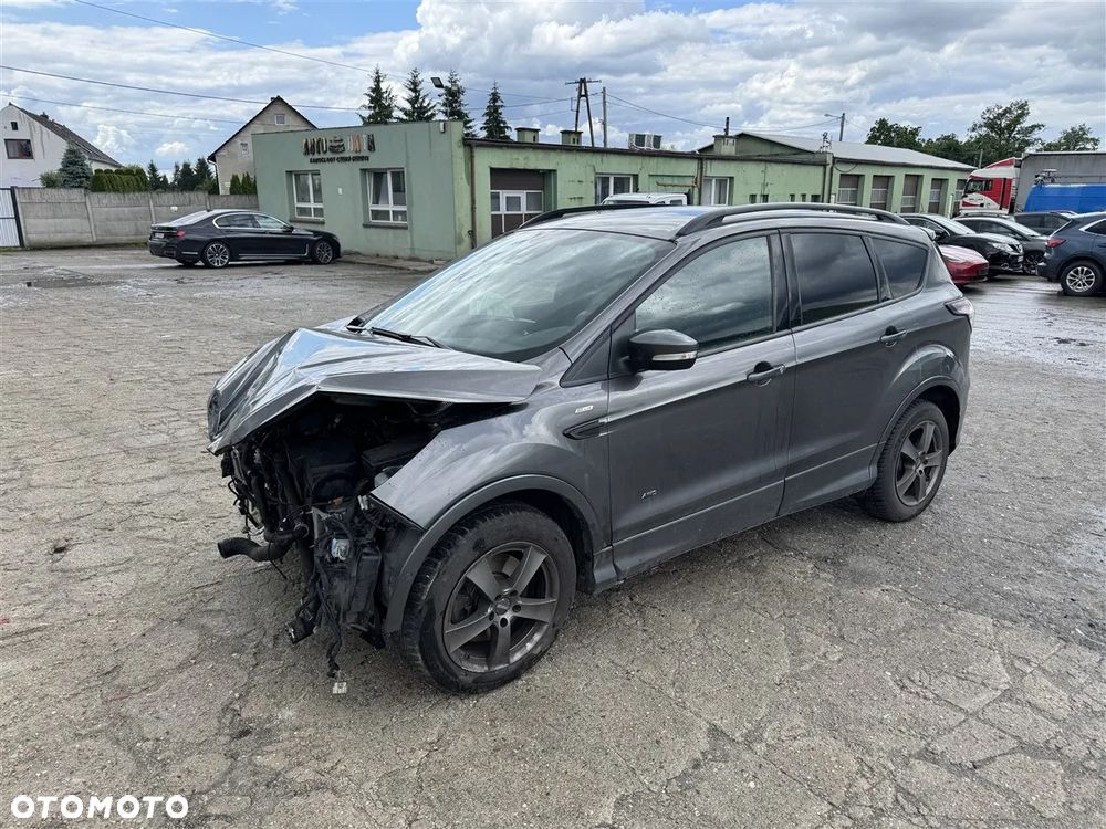 Ford Kuga 2.0 TDCi AWD ST-Line - 11