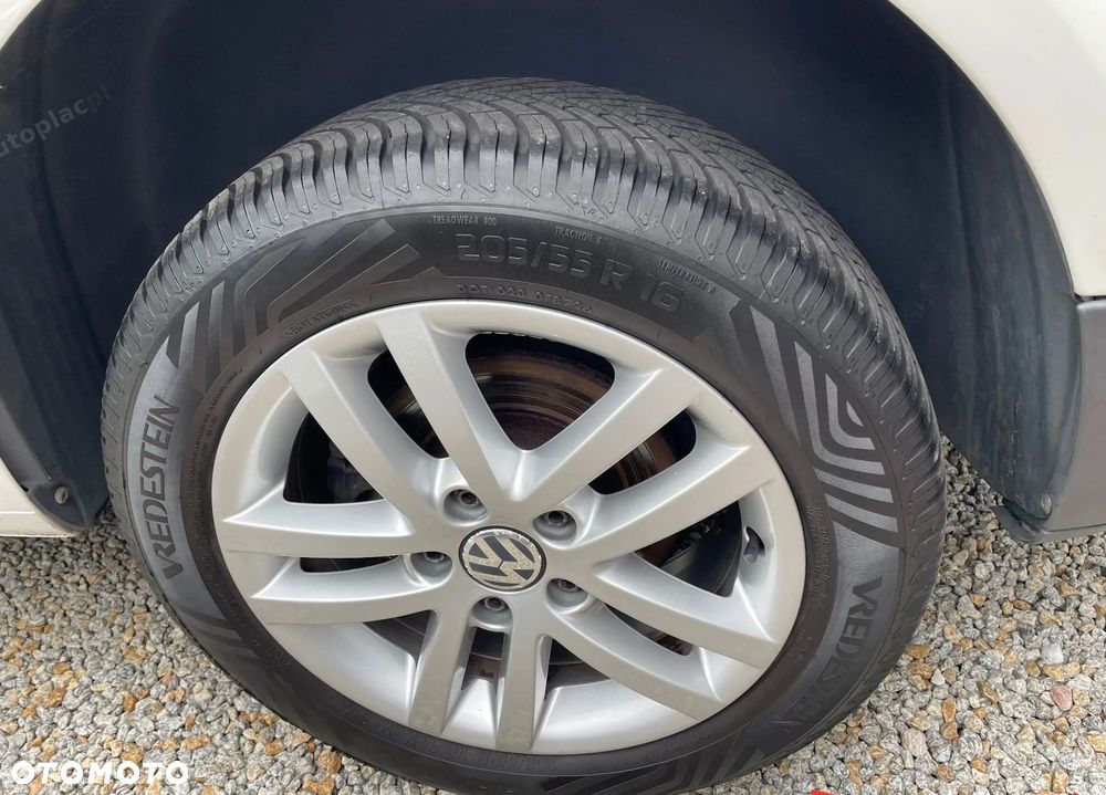 Volkswagen Caddy Maxi - 19