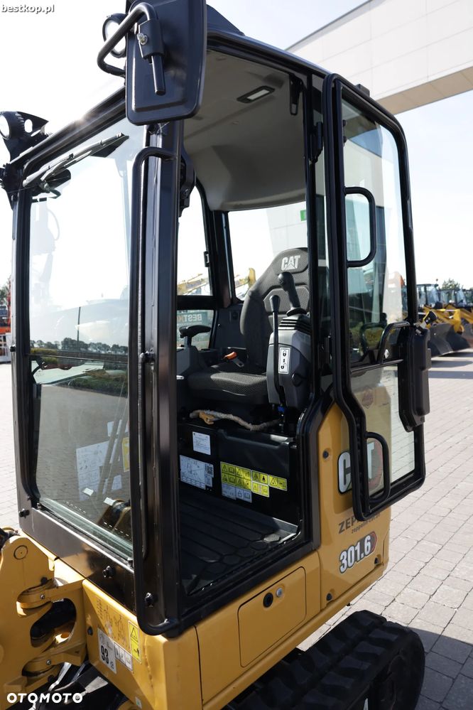 Caterpillar 301,6 - 22