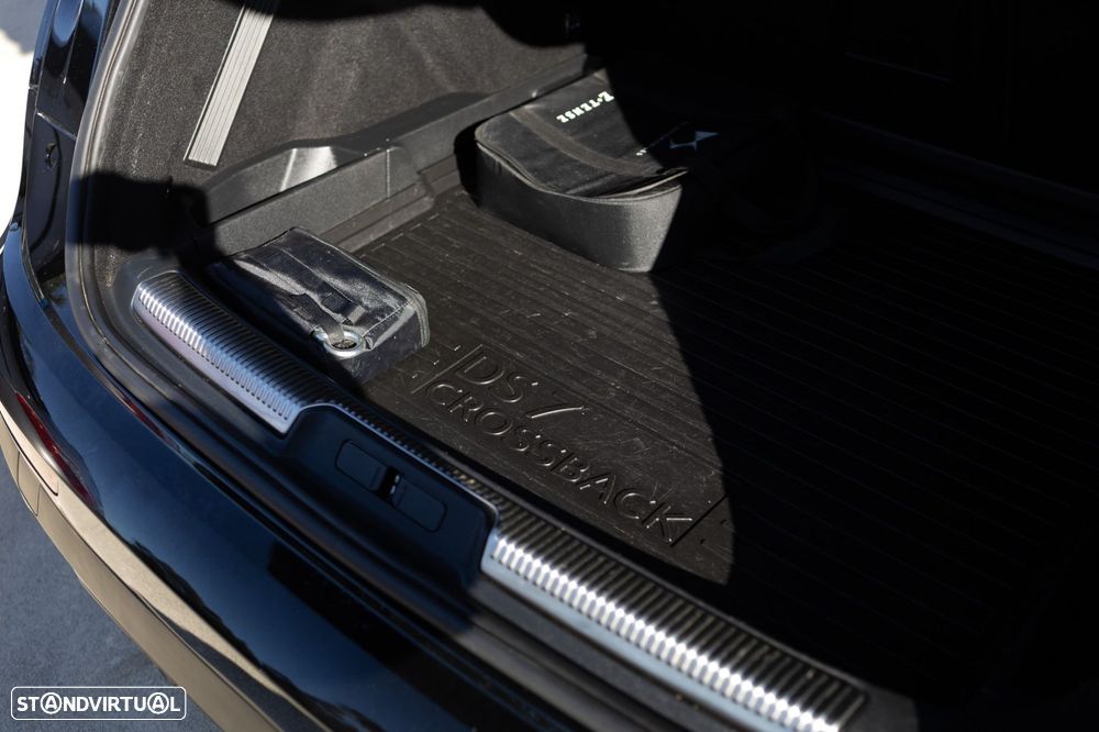 DS DS7 Crossback E-Tense Performance Line EAT8 - 27