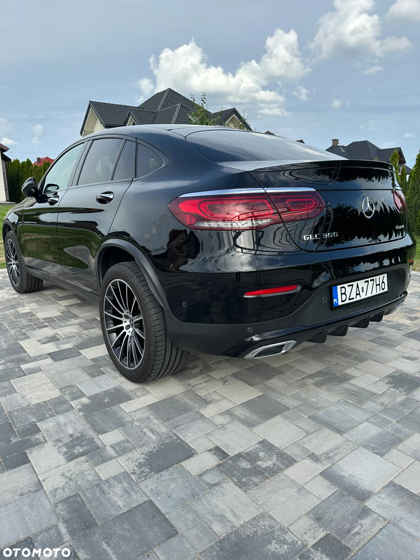 Mercedes-Benz GLC GLC-Coupe 300 4Matic 9G-TRONIC Edition AMG Line - 9