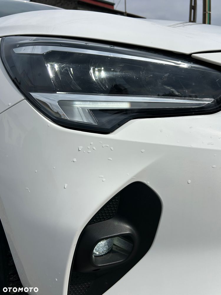 Opel Corsa 1.2 Elegance S&S - 32