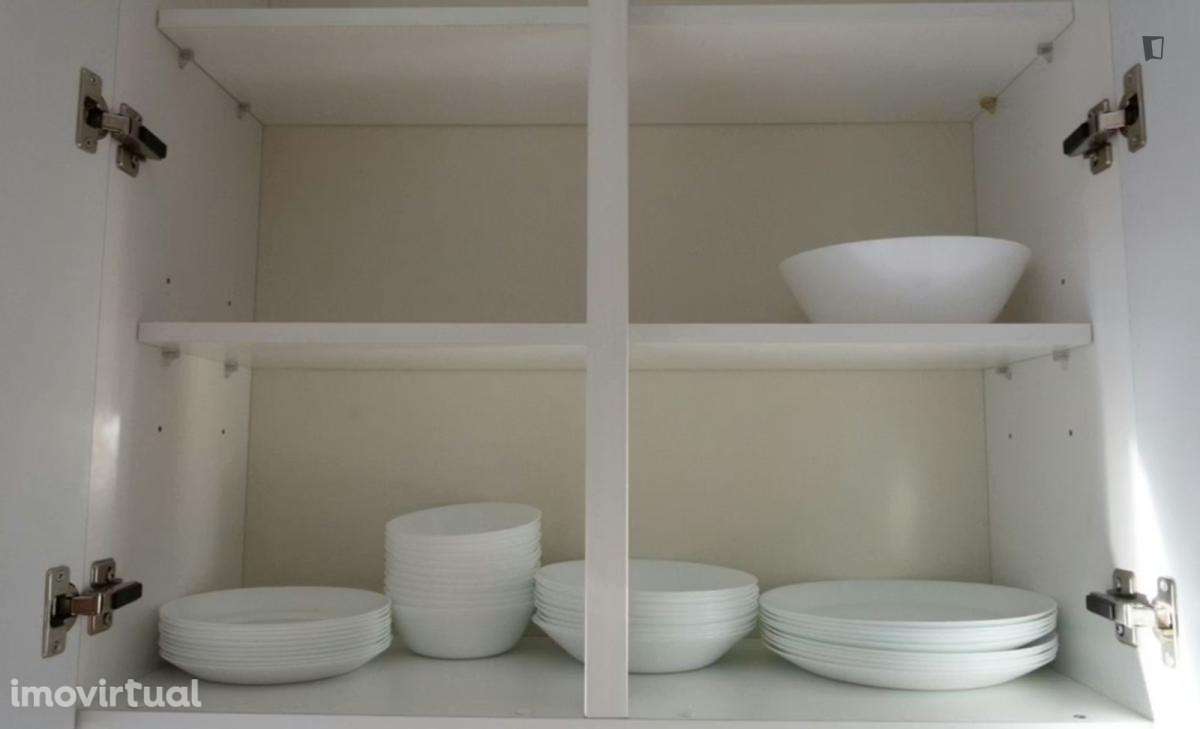 Quarto - localizado em Paranhos Porto - Grande imagem: 5/10