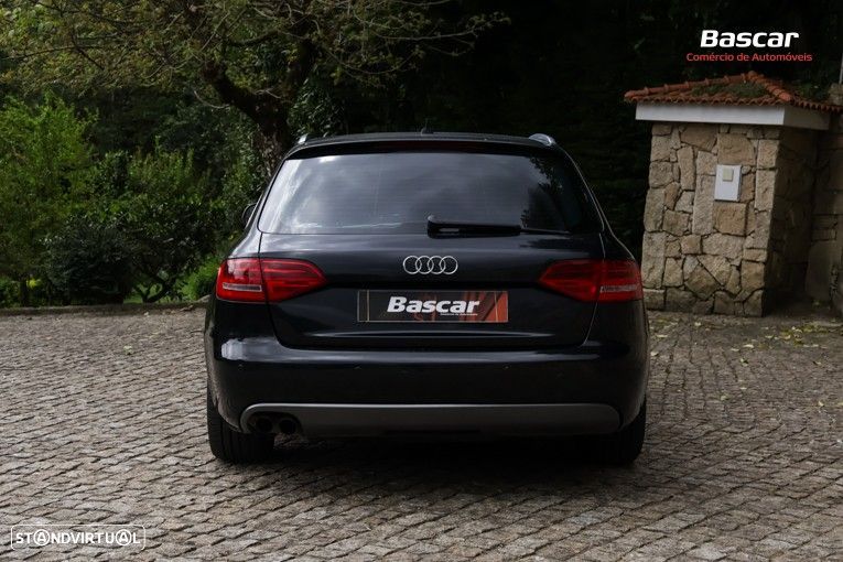 Audi A4 Avant 2.0 TDI Business Line Sport - 10