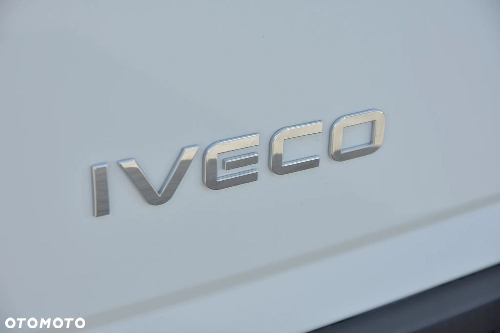 Iveco Daily 35S18 180km zabudowa brygadowa 7osobowy MOBILCAR - 28