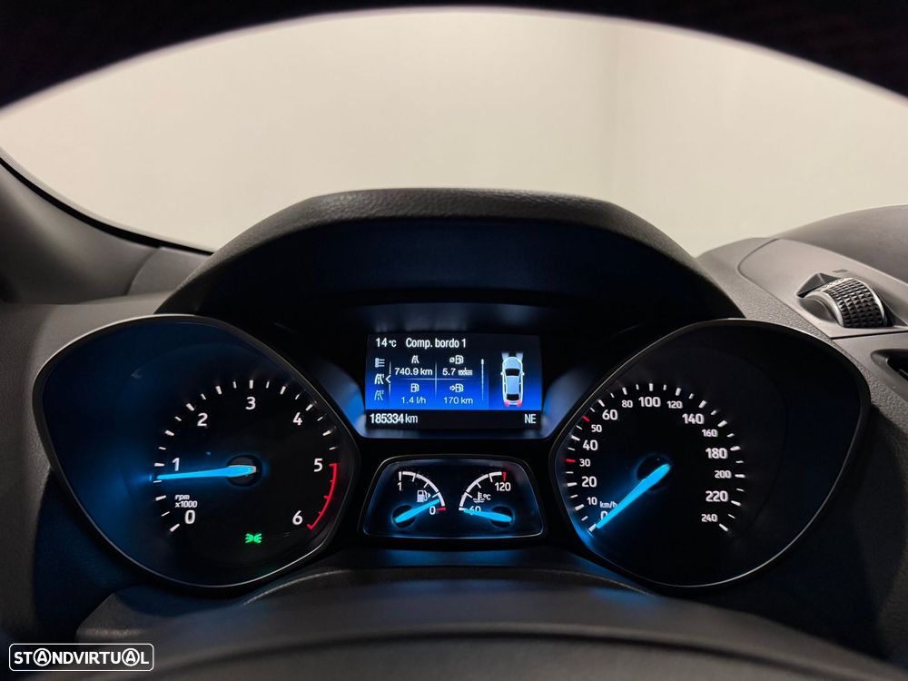 Ford Kuga 1.5 TDCi ST-Line Limited Edition - 40