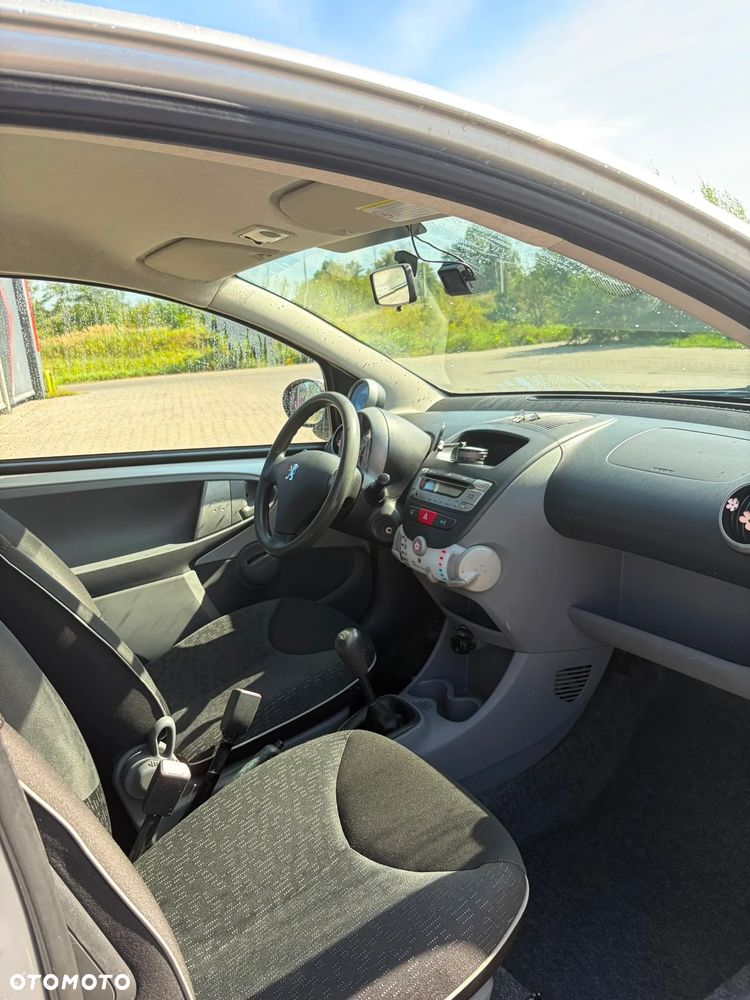 Peugeot 107 - 6