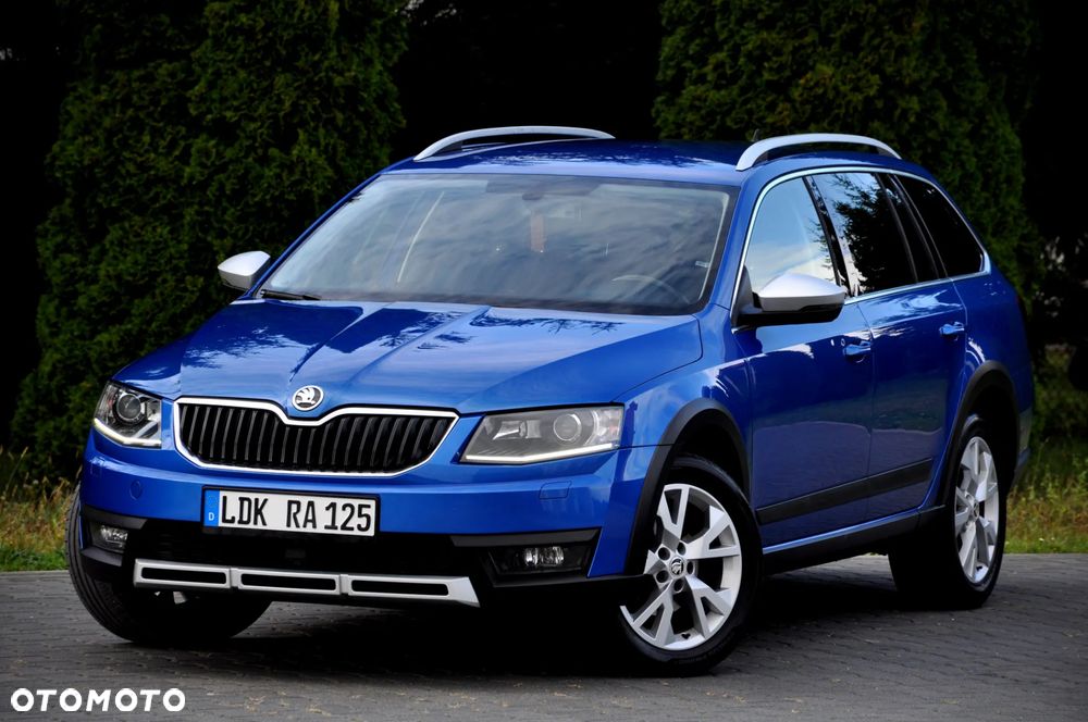 Skoda Octavia Combi 2.0 TDI 4x4 Scout - 1