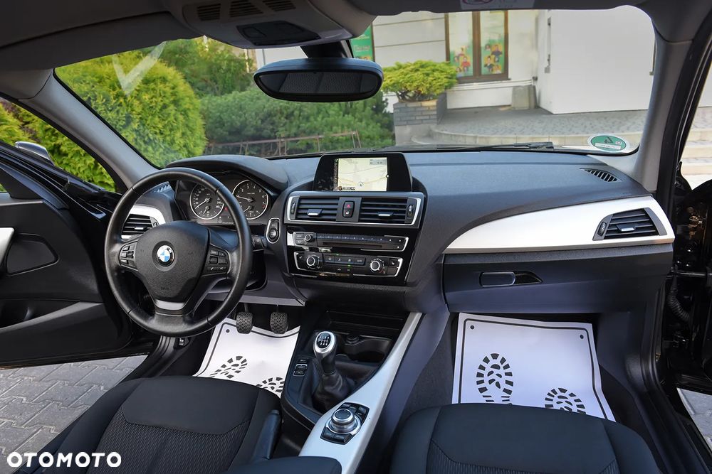 BMW Seria 1 116i - 37