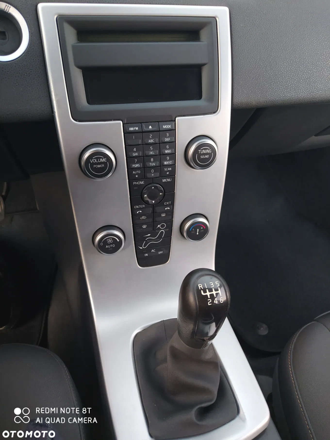 Volvo V50 D2 Momentum Start-Stop - 18