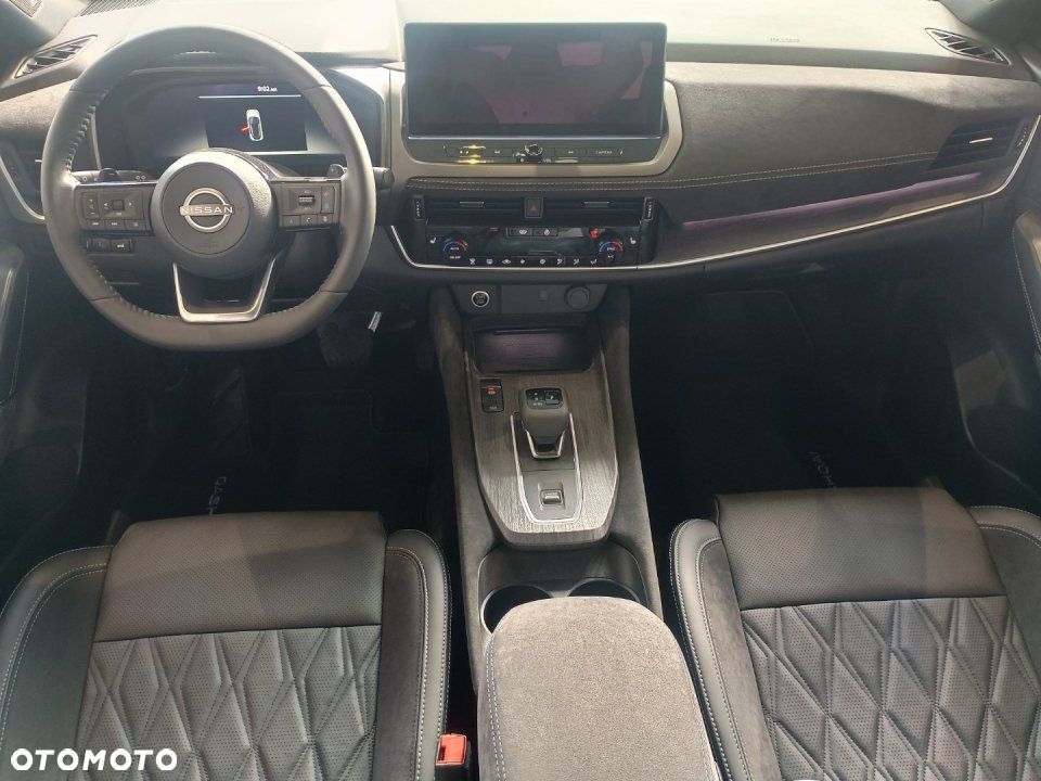 Nissan Qashqai - 11