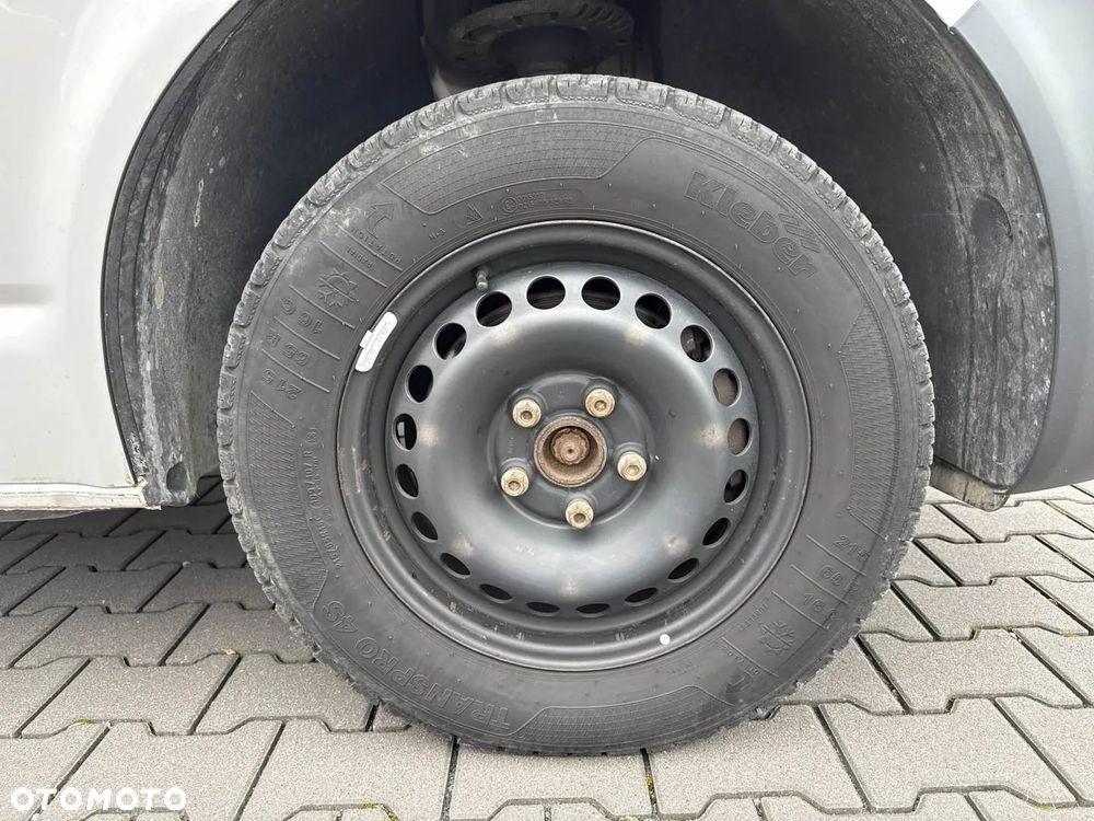 Volkswagen Transporter - 9