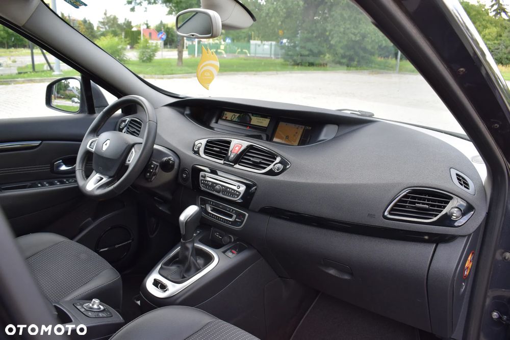 Renault Grand Scenic 2.0 16V 140 CVT Bose Edition - 18