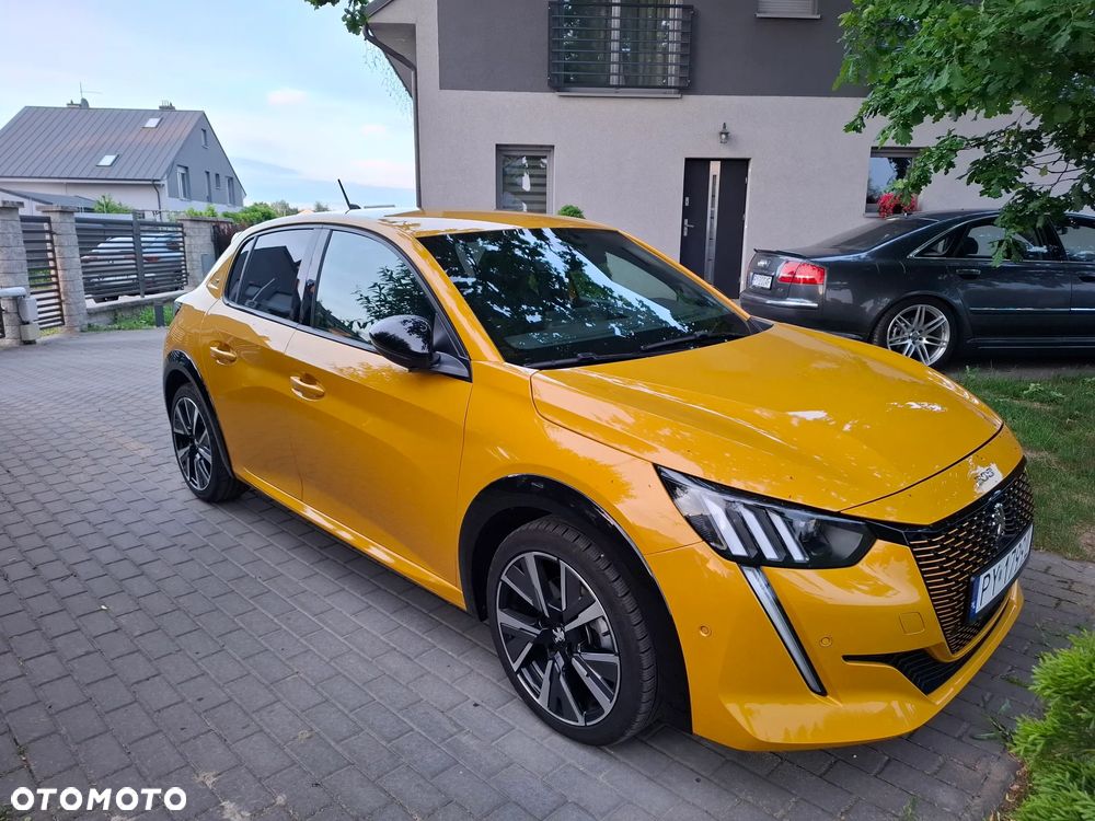 Peugeot 208 1.2 PureTech GT S&S - 1