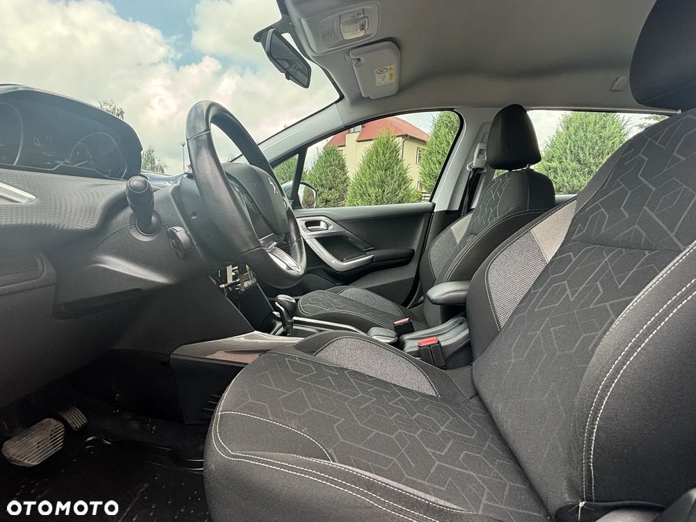 Peugeot 2008 - 21