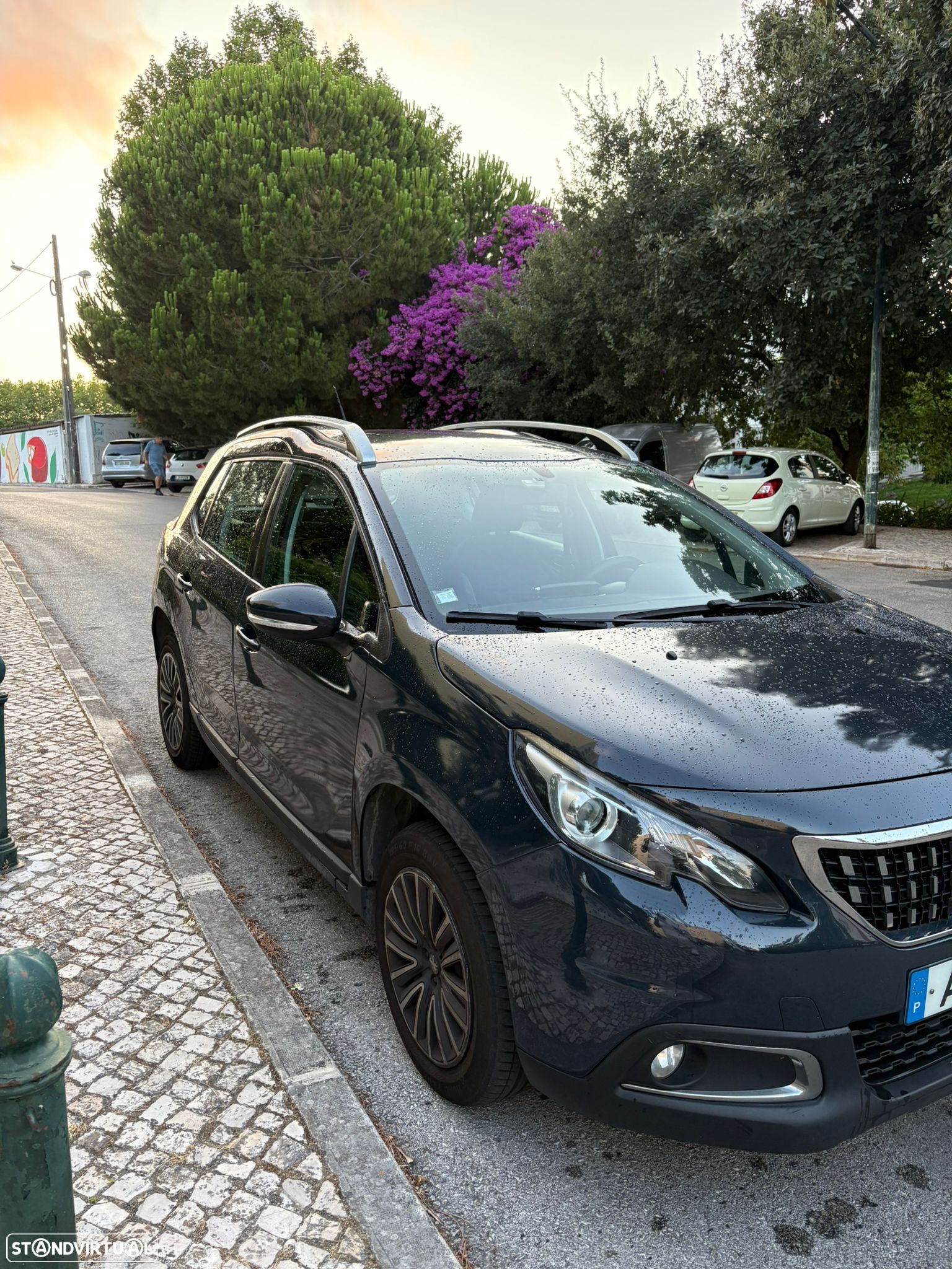 Peugeot 2008 1.5 BlueHDi Style - 4