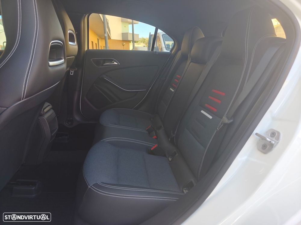 Mercedes-Benz A 160 d Style - 31