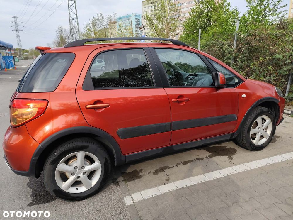 Suzuki SX4 1.6 GLX / Comfort - 4