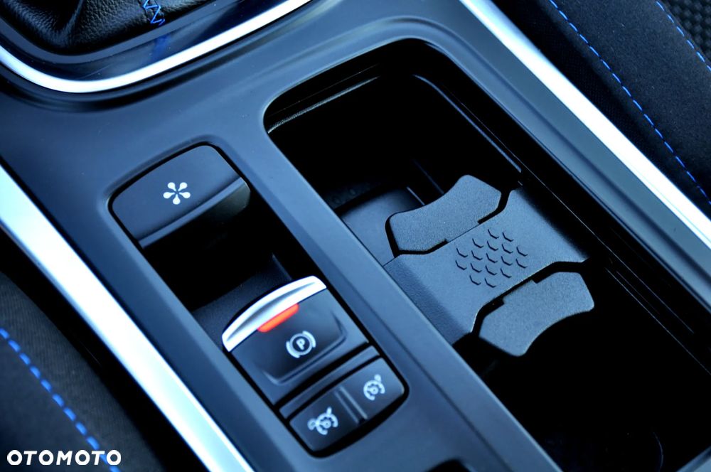 Renault Megane Grandtour ENERGY dCi 165 EDC GT LINE - 32