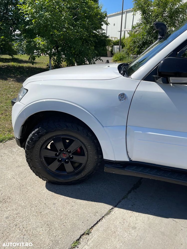 Mitsubishi Pajero 3.2 DI-D Dakar - 6