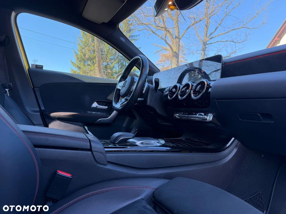 Mercedes-Benz Klasa A 250 4-Matic 7G-DCT - 8