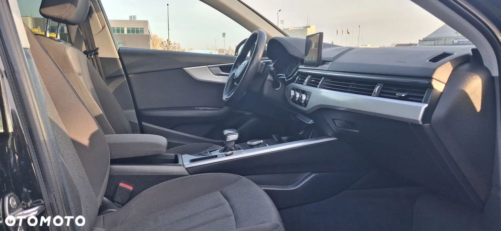 Audi A4 Limousine 2.0 TDI S tronic design - 12