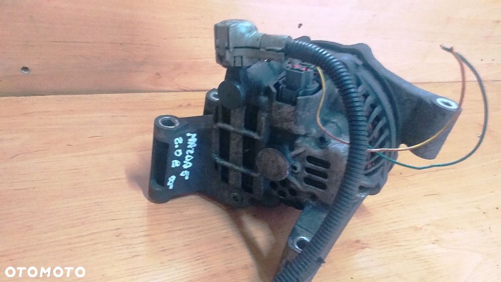 Alternator Mazda 5 2.0 B LF50 A3TG1391A - 2