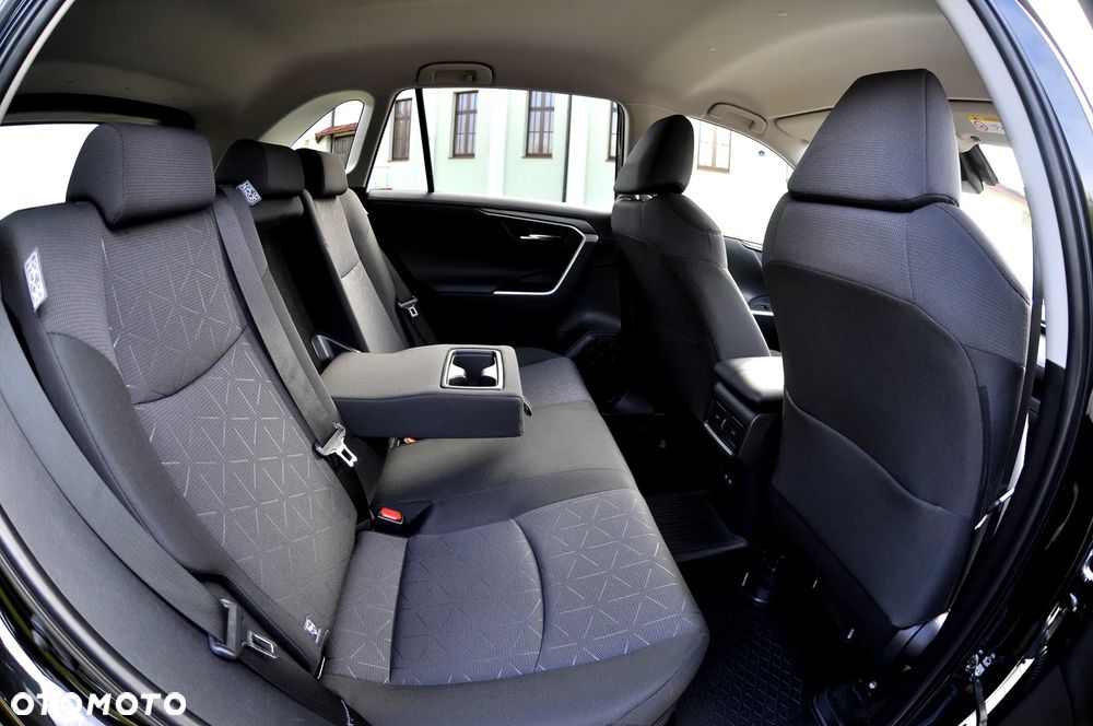 Toyota RAV4 - 31