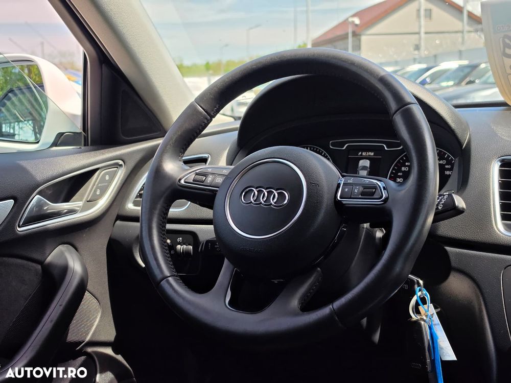 Audi Q3 2.0 TFSI Quattro Stronic - 16