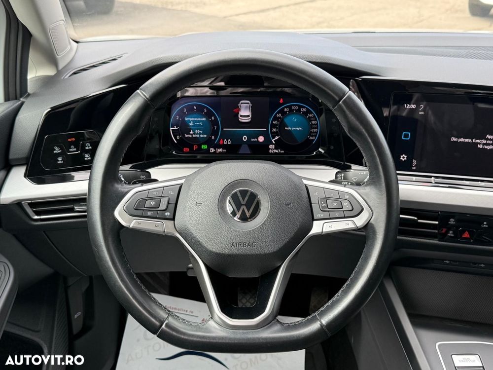 Volkswagen Golf 1.5 eTSI ACT DSG MHEV Style - 10