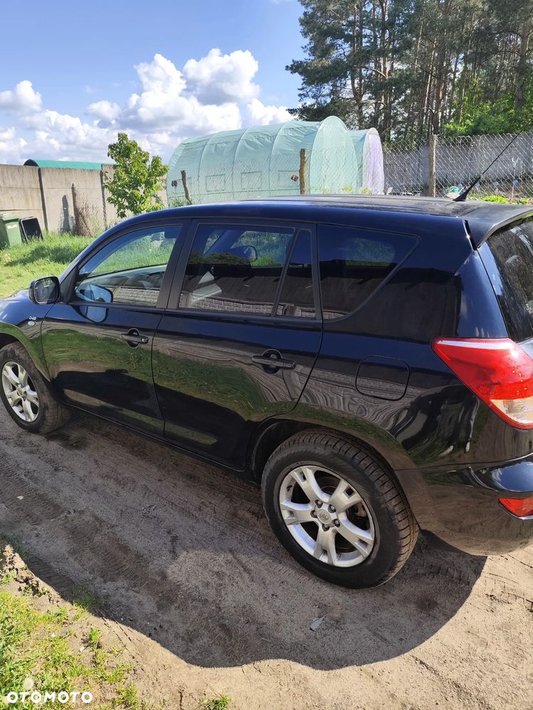 Toyota RAV4 2.2 D-4D 4x4 - 4