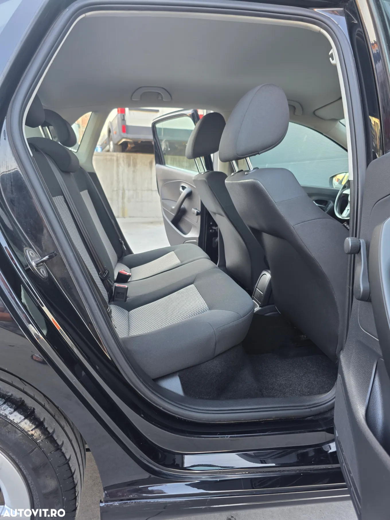 Volkswagen Polo 1.2 TDI Blue Motion - 10